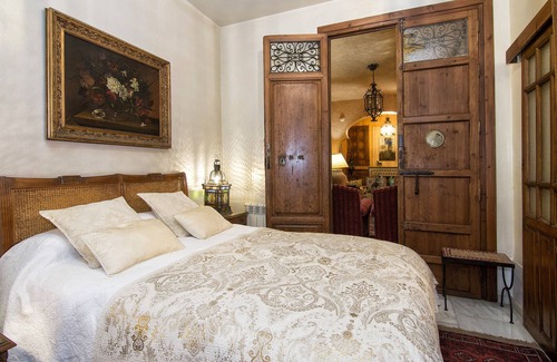 San Pedro Casa | Magnifica y amplia casa morisca de 1525 en el barrio del Albaicín.