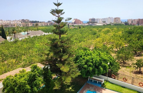 Almunecar Apartamento | Magnífico apartamento con piscinas, terraza y vistas al mar y la Vega, Wifi-Sate