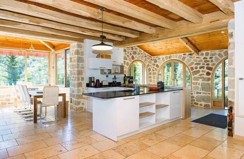 Chambonas Otro | Magnificent Ardéchois farmhouse