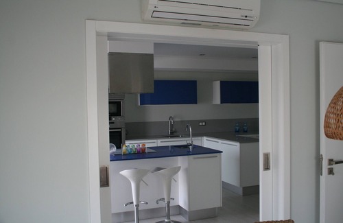 Sao Jacinto Villa | Magnífica casa de playa, piscina privada de 12.5m, barbacoa, espacio privado al aire libre.