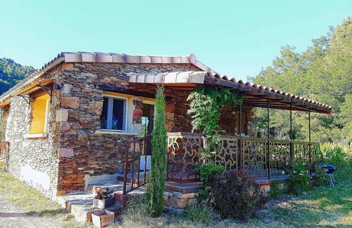 Payzac Casa | ¡Hermosa casa rural en Ardèche con piscina!