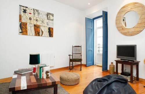 Mouraria Apartamento | Magnificent Historical City Centre Apart with Terrace