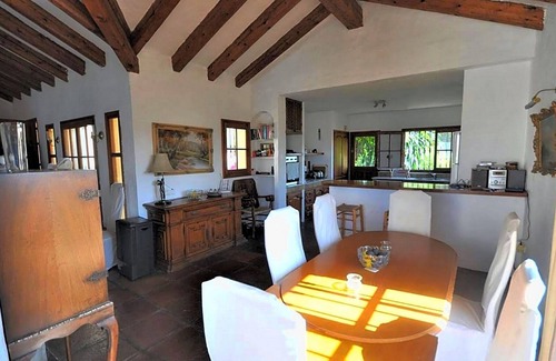 La Gaspara Apartamento | Magnifica casa con piscina cerca del mar