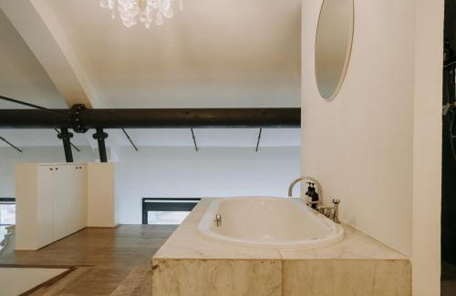 Vorst Apartamento | Magnificent loft - 3 bedroom duplex