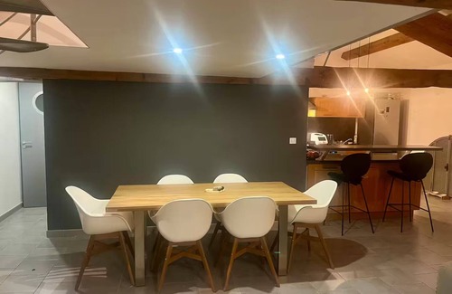 Saint-Chamas Casa | Magnificent Loft near town center