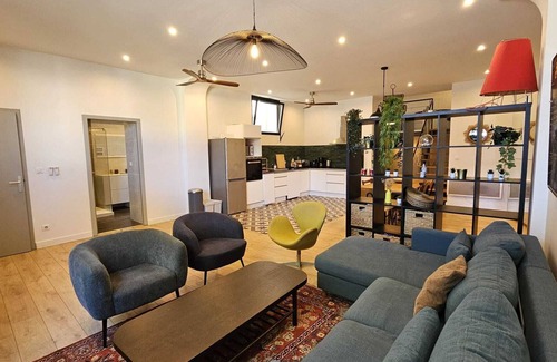 Saint-Martin Apartamento | Magnificent loft near town center and train station