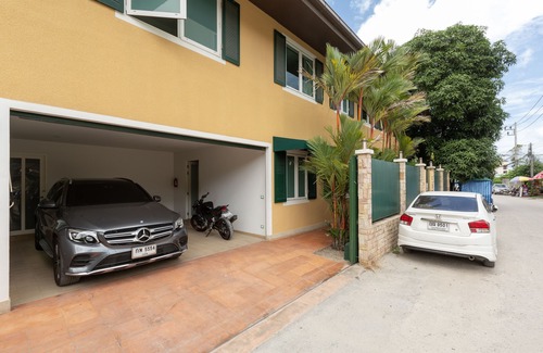 Patong Villa | Magnífica villa moderna con piscina privada en la playa de Patong