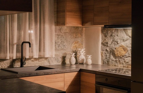 Naxos Villa | Magnificent Naxos Villa | 4 Bedrooms | Villa Zygerria | Private Pool & Outdoor Hot Tub | Agia Anna