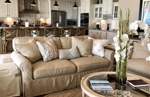 Holden Beach Casa | Magnificent Ocean Retreat