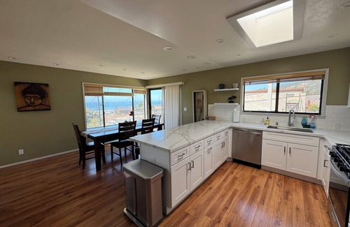 La Conchita Casa | Magníficas vistas al mar de Rincón y las Islas del Canal, casa recientemente remodelada