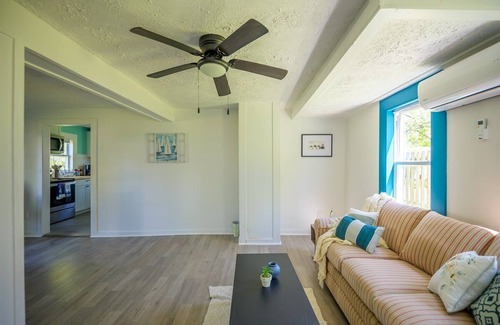 Oriental Casa | Magnificent Oriental Home with 3 BR/2 BA offers Oriental's history.
