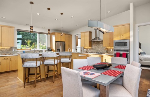 Dundee Casa | Great Deals on Summer Stays!