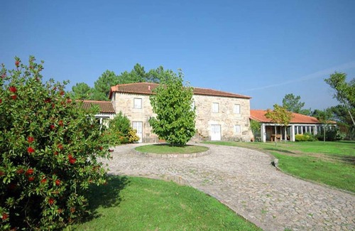 Cossourado Villa | Magnificent Ponte de Lima Villa | 10 Bedrooms | Villa Lima Palace | Tennis Court | Pool Table