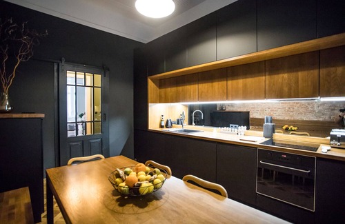 Centrum Apartamento | Magnificent Renovated Historical Flat, 110 M2, Warsaw Center