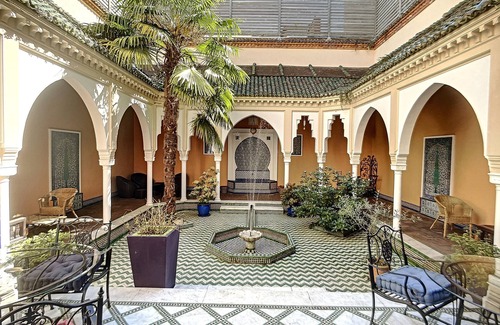 Cœur de Ville Casa | Magnificent Riad with outdoor patio