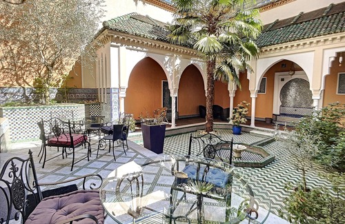 Cœur de Ville Casa | Magnificent Riad with outdoor patio