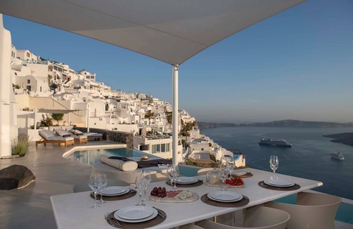 Firostefani Villa | Magnificent Santorini Villa | Villa Bellissima | Traditional Cycladic Cave House Villa | Private Infinity Pool & Panoramic Sea Views | 3 Bedrooms | Firostefani