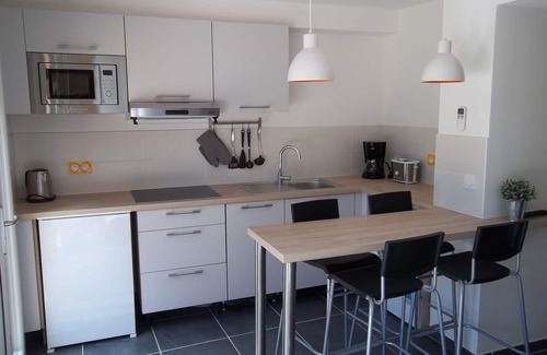 La Capte Apartamento | MAGNIFICENT STUDIO Presqu'île de Giens, with Terrace (17m2), 50m from the sea