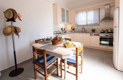 Loutraki Casa | Magnificent Sunset