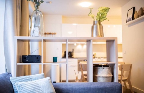 Binnenstad Apartamento | Magnificent Two Bedroom Apartment (SD-23-M)