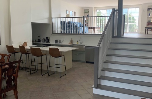 Little Pond Apartamento | Magnificent two bedroom large balconies amazing views