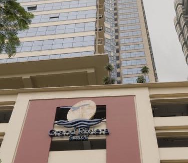 Ermita Apartamento | Magnificent View of Manila Bay, Roxas Blvd, US Embassy