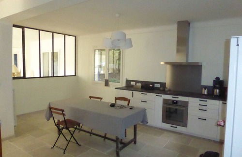Grabels Casa | Hermosa villa en bonito pueblo cerca de Montpellier, piscina.