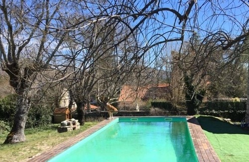 Cercedilla Chalet De Esquí | Magnífico chalet con piscina en la Sierra de Madrid. Wifi y todos los servicios.