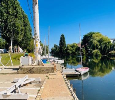 Vaux-sur-Seine Apartamento | Magnifique Appartement rénové en juin 2025