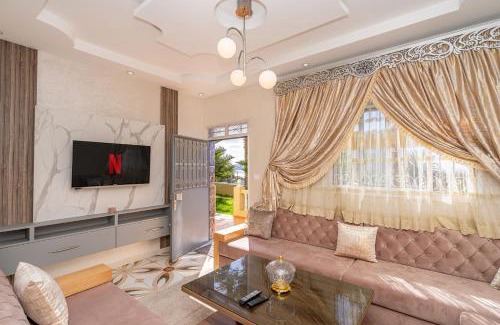 Mnar Casa | Magnifique appartement avec jardin en face de la mer