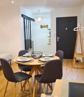 Marmande Apartamento | Magnifique appartement rénové plein centre-ville