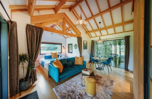 Gomene Cabina | Magnifique Cabane Perchée Avec Jacuzzi Privatif