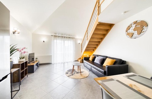 Tremblay-en-France Apartamento | Magnifique Duplex - CDG