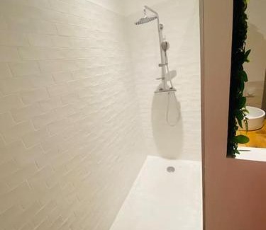 Valence Casa | Magnifique Maison 9 personnes à Valence