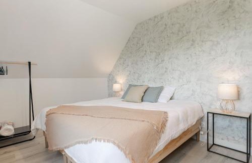 Montigny Casa | Magnifique Maison, Spacieuse & Élégante - 5 chambres, terrasse & Parking