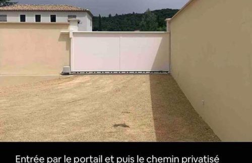 Vinon-sur-Verdon Casa | Magnifique studio indépendant