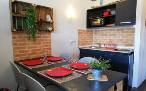 Font-Romeu-Odeillo-Via Apartamento | Magnifique Studio Cosy Style Campagne avec une belle terrasse plein sud vue sur la chaîne des Pyrénées - A quelques minutes du centre ville et du télécabine