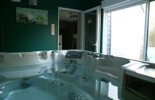 Martragny Cama Y Desayuno | Magnifique Suite avec Jacuzzi privatif