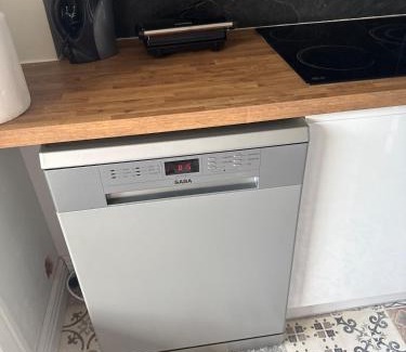 Rodez Apartamento | Magnifique T3, deux chambres parking