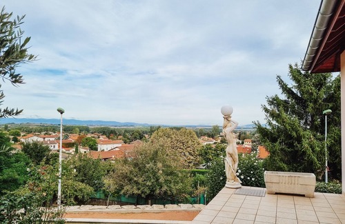 Marennes Casa | Magnifique Vila EST Lyonnais