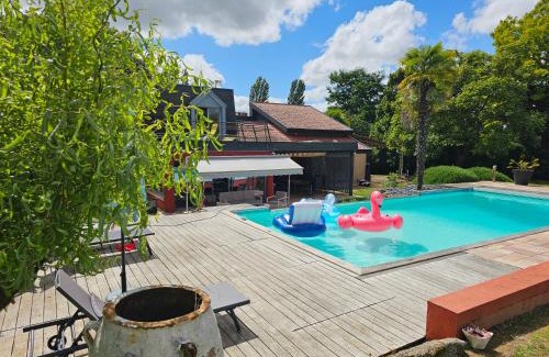La Tessoualle Villa | Magnifique Villa privative avec Piscine et Spa pour 15 personnes