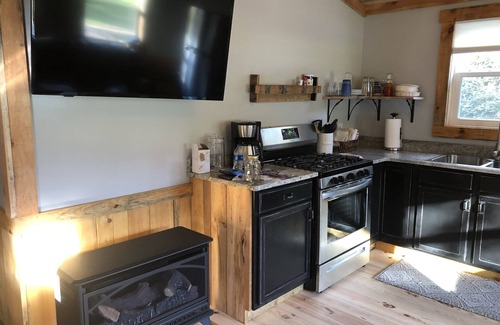 Johnson City Cabina | Magnolia Cabin