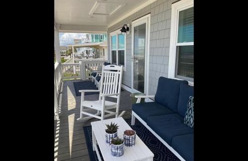 Holden Beach Casa | Magnolia Cottage