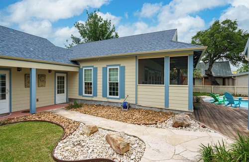 Rockport Cabaña | Magnolia Cottage