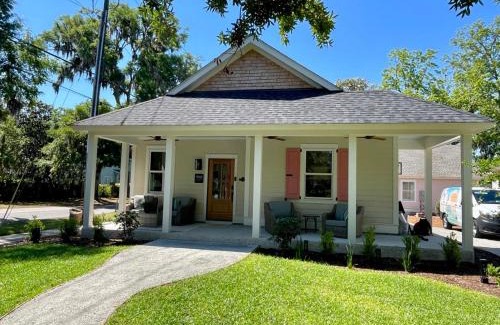 Uptown Apartamento | Magnolia Court Suites