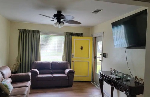 Natchez Casa | Magnolia Doll- Quiet & Relaxing