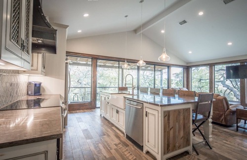 Canyon Lake Casa | Magnolia Haus: ¡experimente una escapada hermosa y encantadora en Canyon Lake!