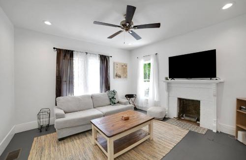 Nacogdoches Casa | Magnolia House Walk to Festival Park home