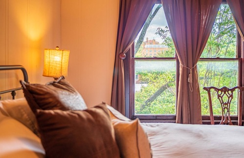 Mineral Wells Cama Y Desayuno | Magpie Inn