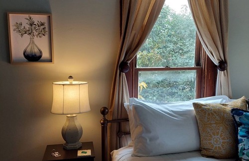 Mineral Wells Cama Y Desayuno | Magpie Inn